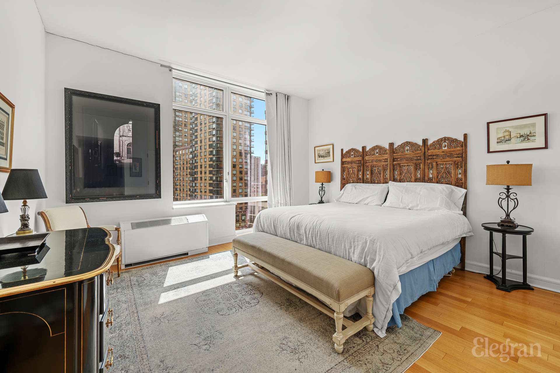 80 Riverside Boulevard 19B