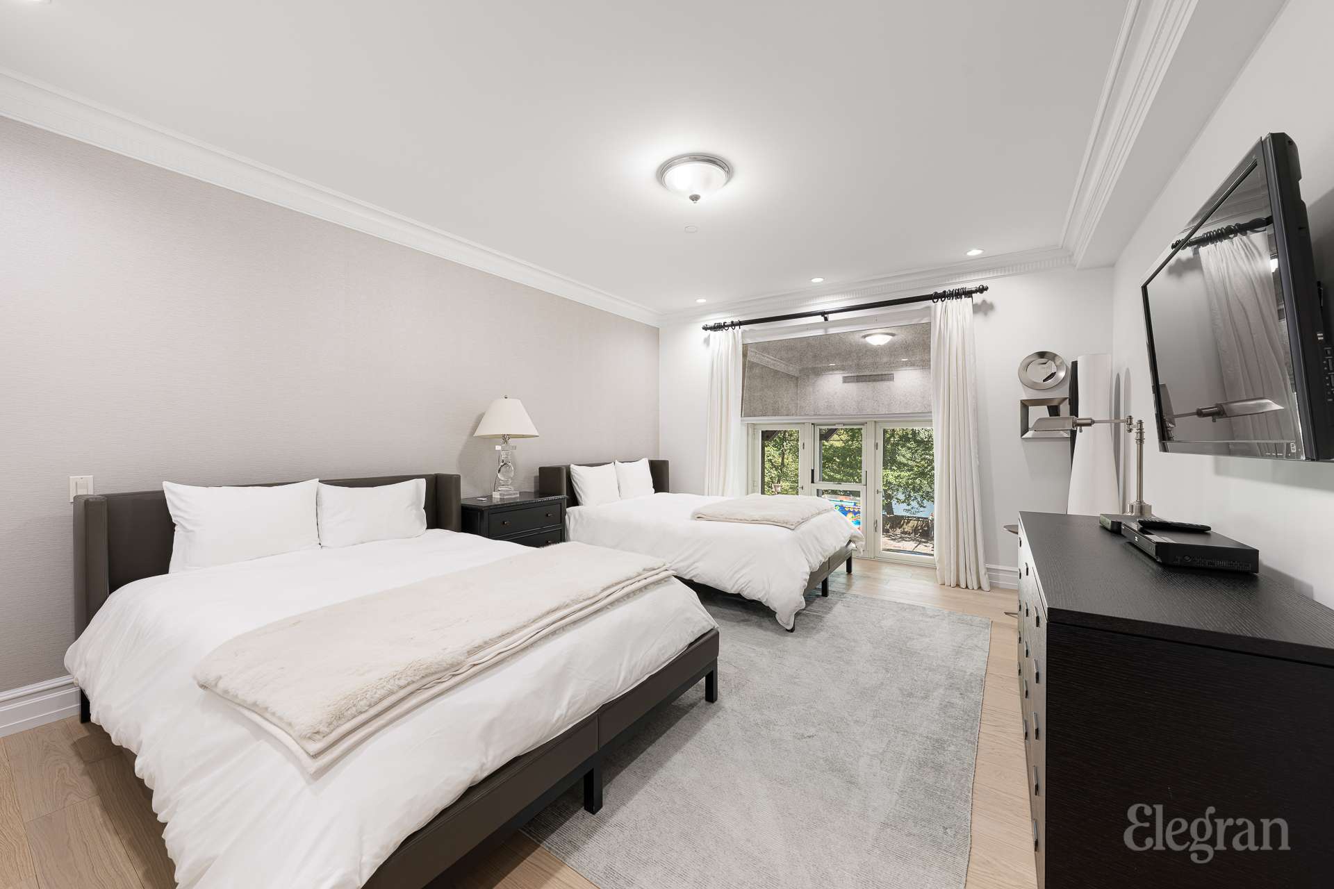 1 Central Park S Mansion 201