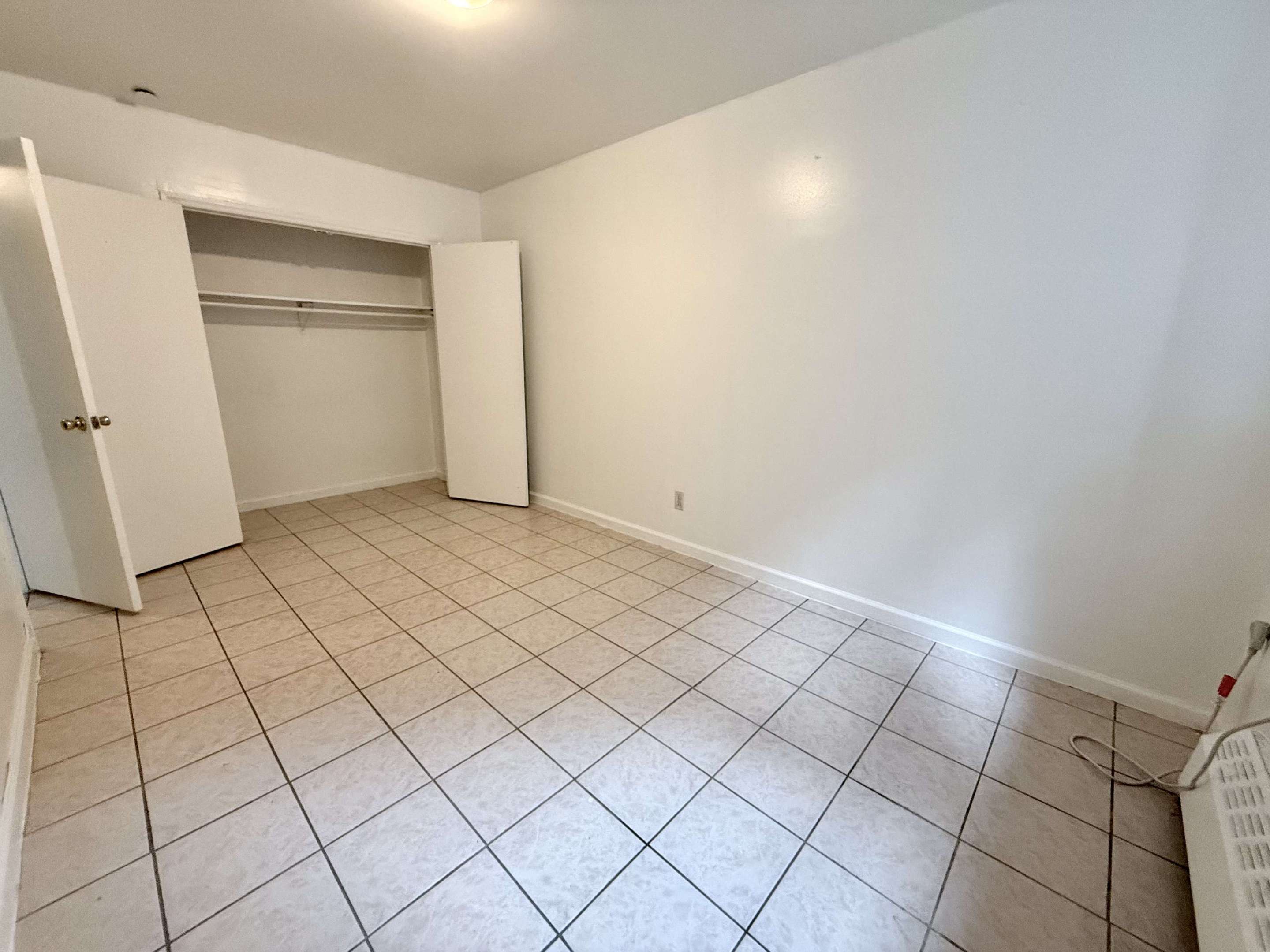 535 W 51st Street LH