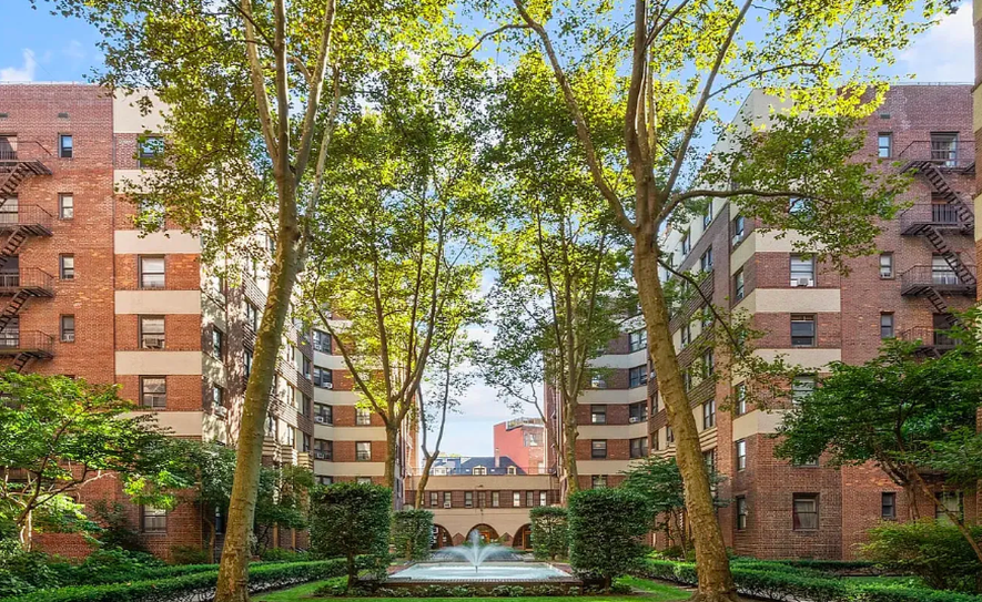 504 Grand Street F23