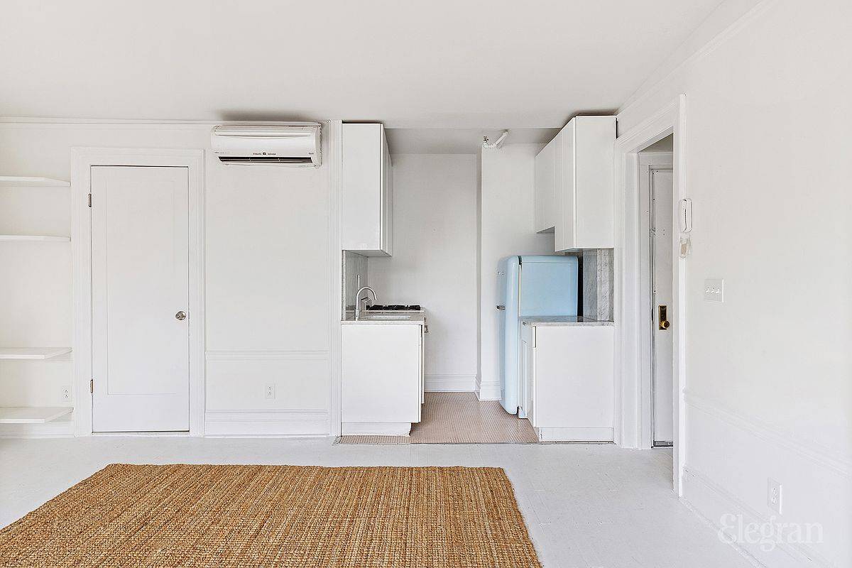 30 W 9th Street 5A