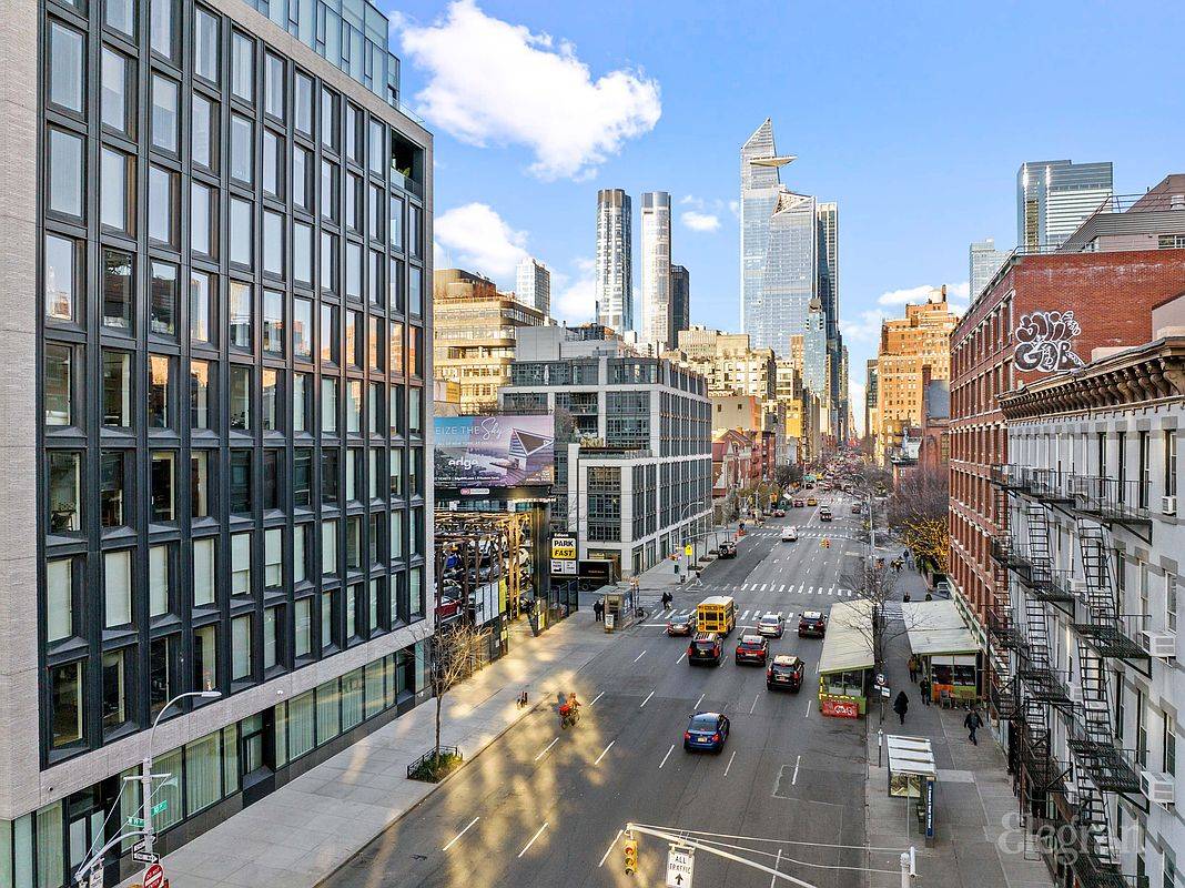 456 W 19th Street 4/5D