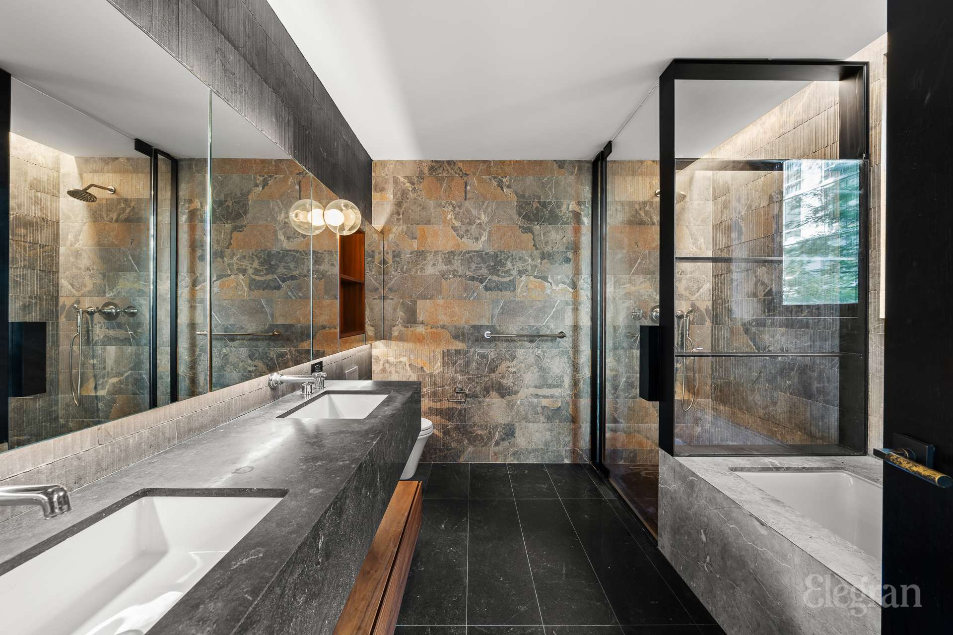 155 W 18th Street 404