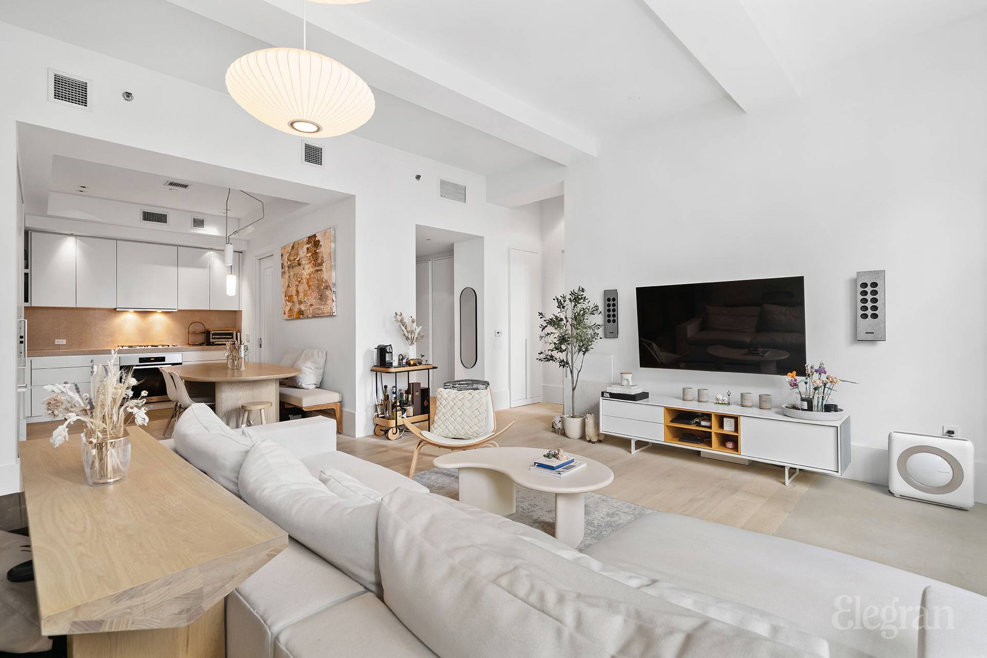 404 Park Avenue S 4A
