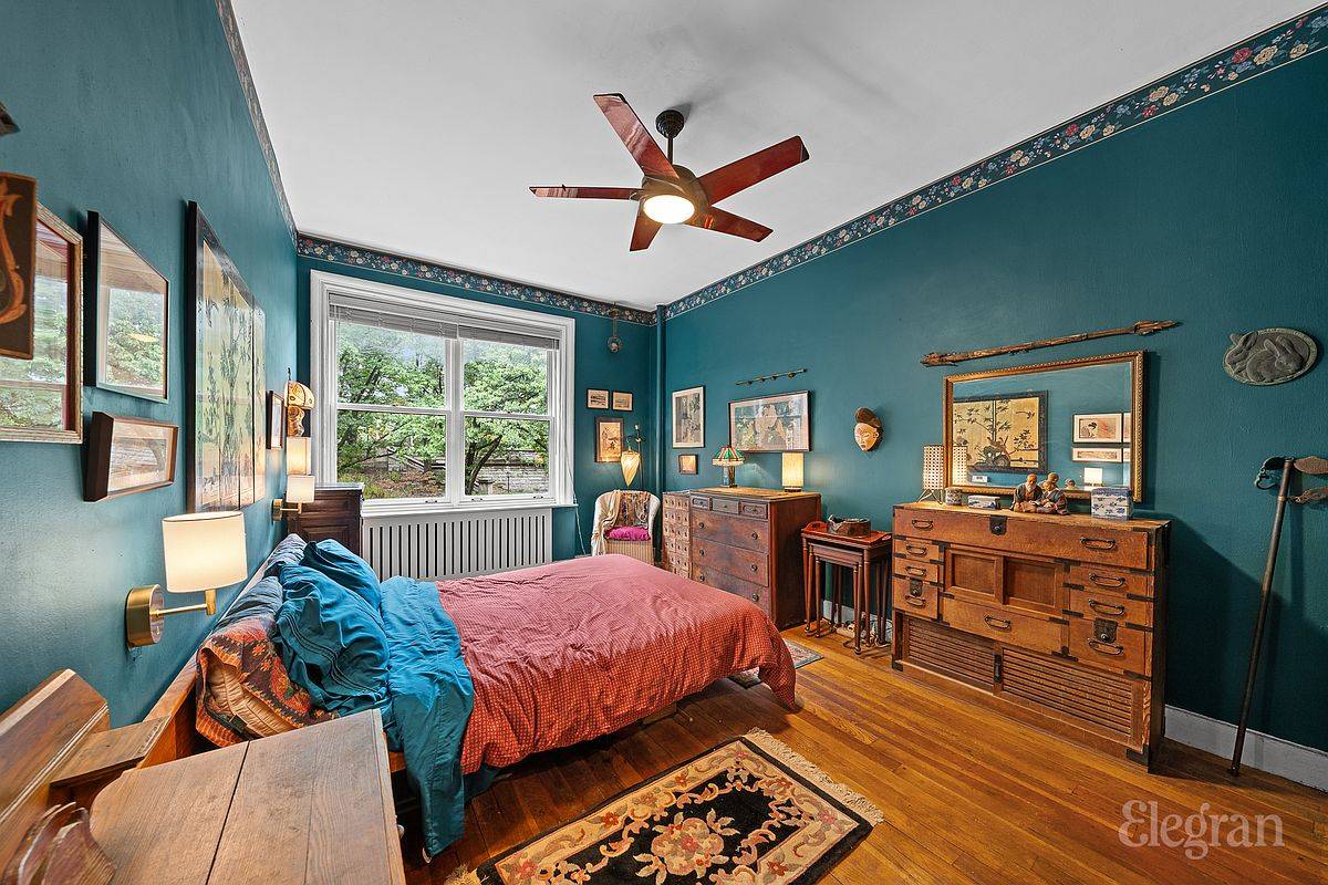 552 Riverside Drive 4B