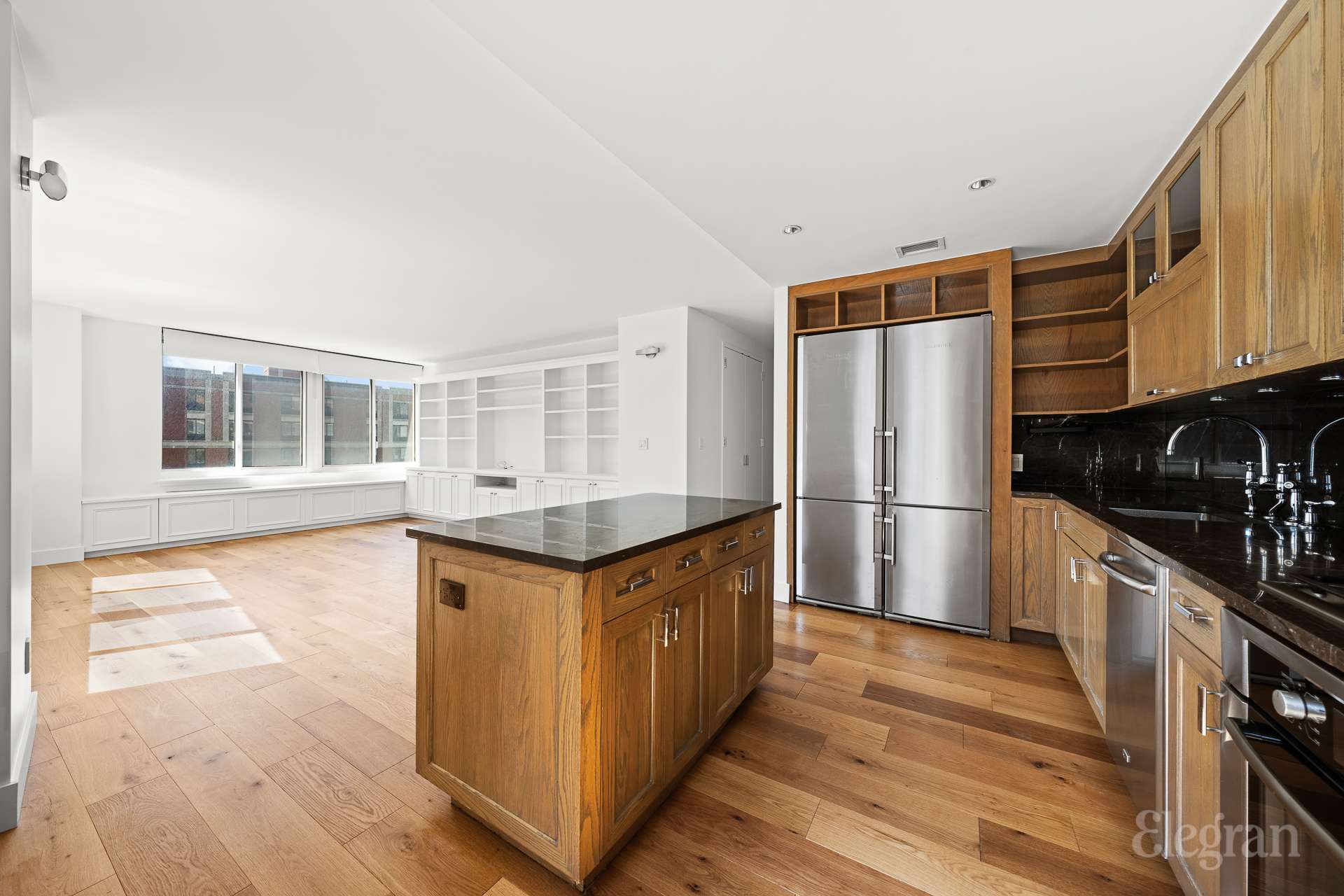 333 Rector Place 805