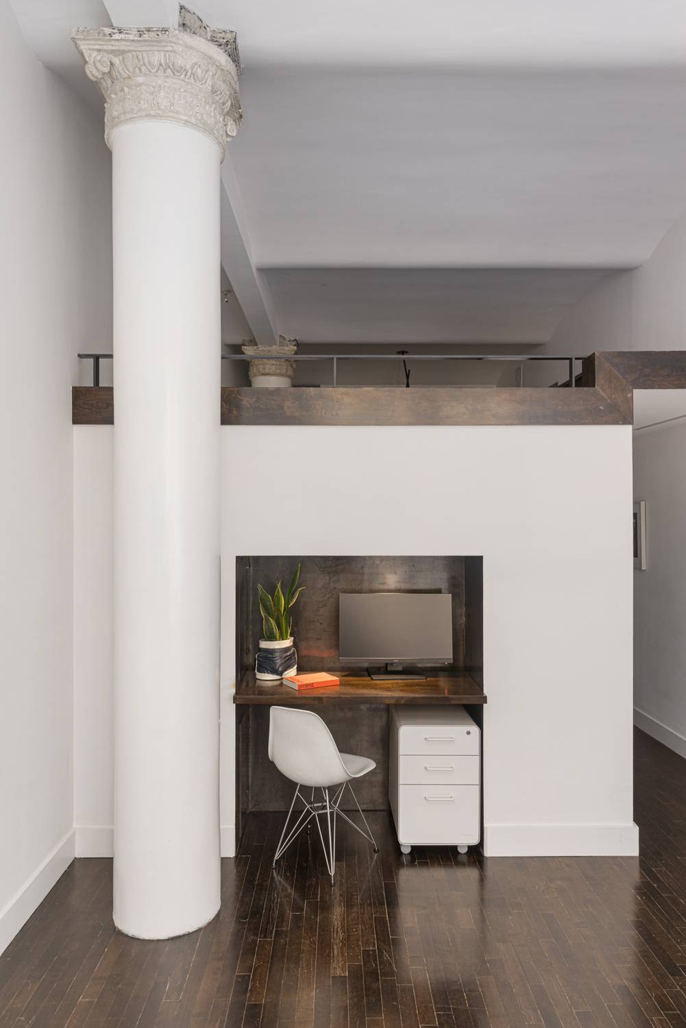 39 E 12th Street 308