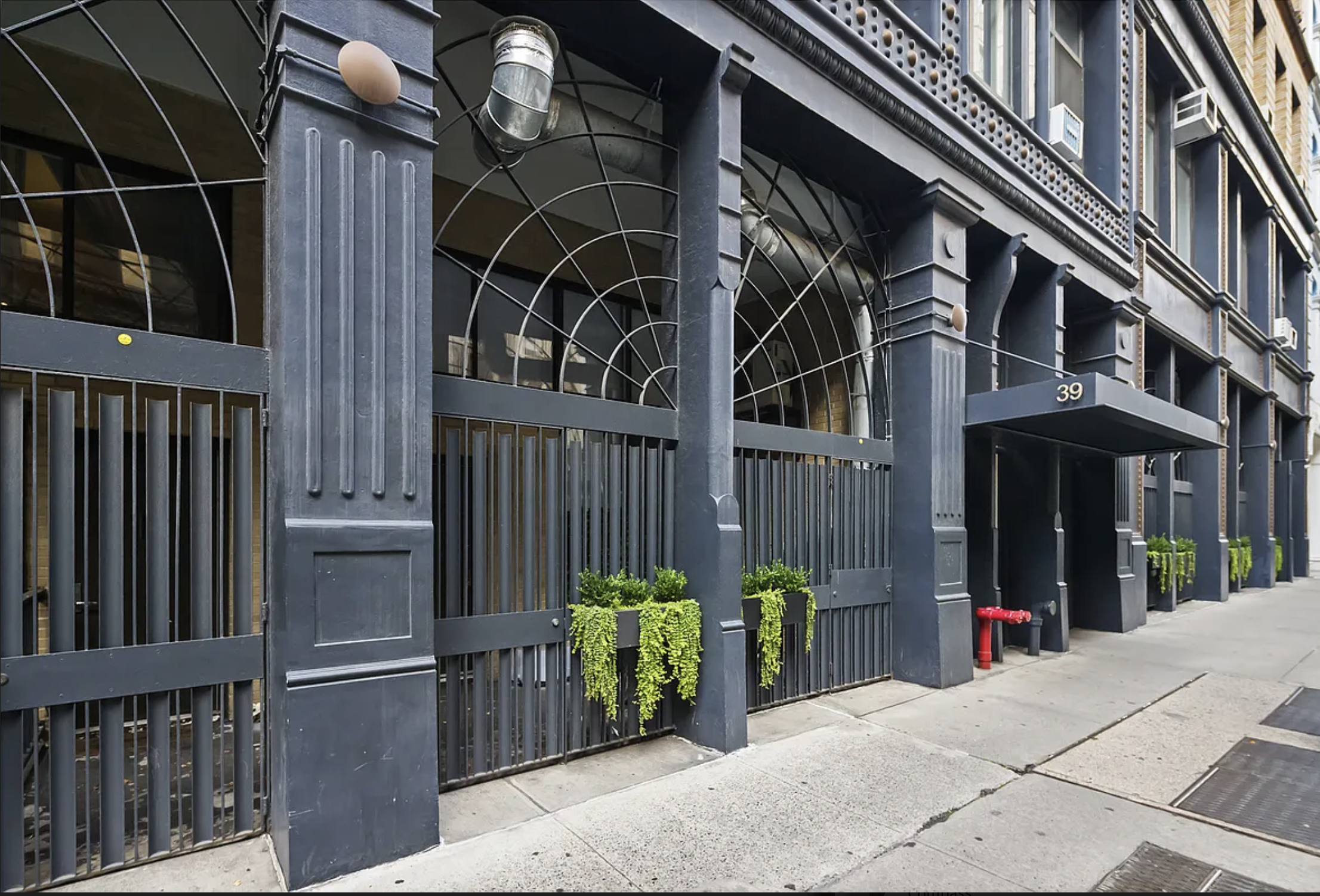 39 E 12th Street 308