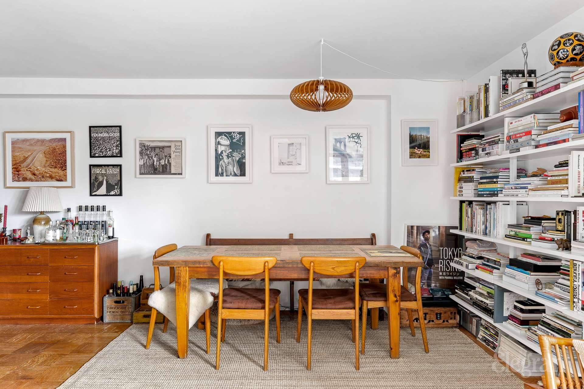 212 E Broadway G1205