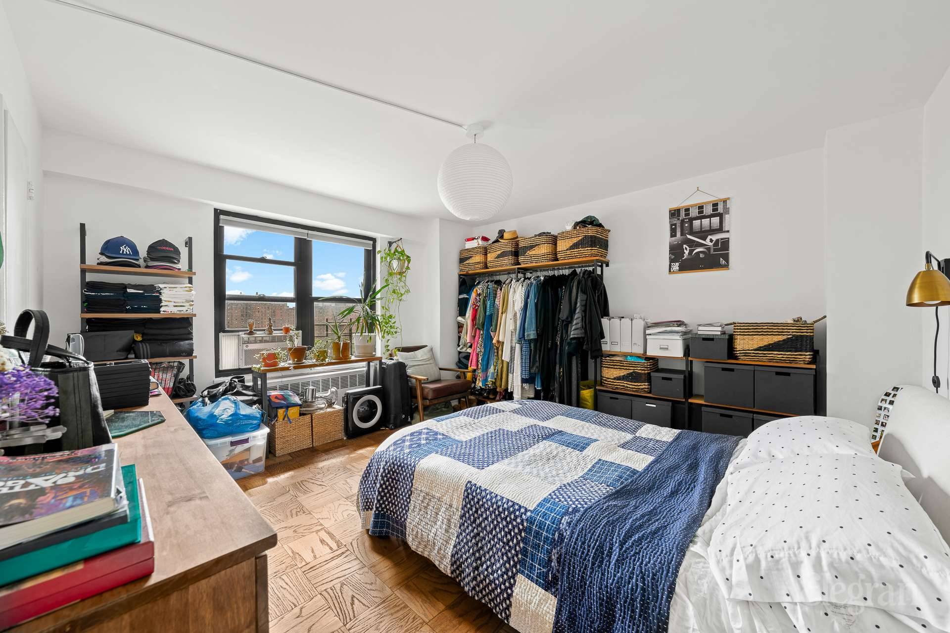 212 E Broadway G1205