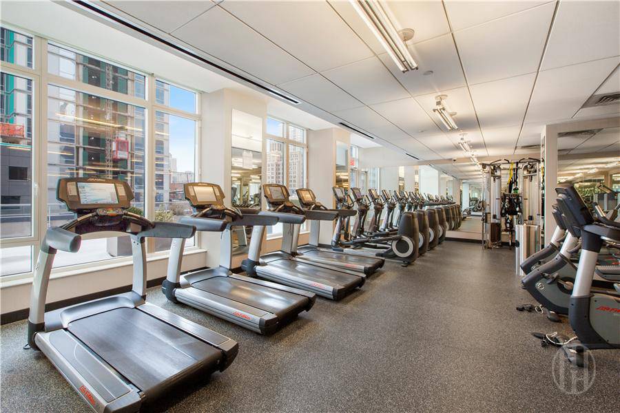 247 W 46th Street 1502