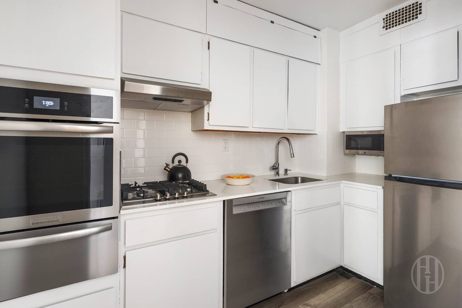 400 E 85th Street 4G
