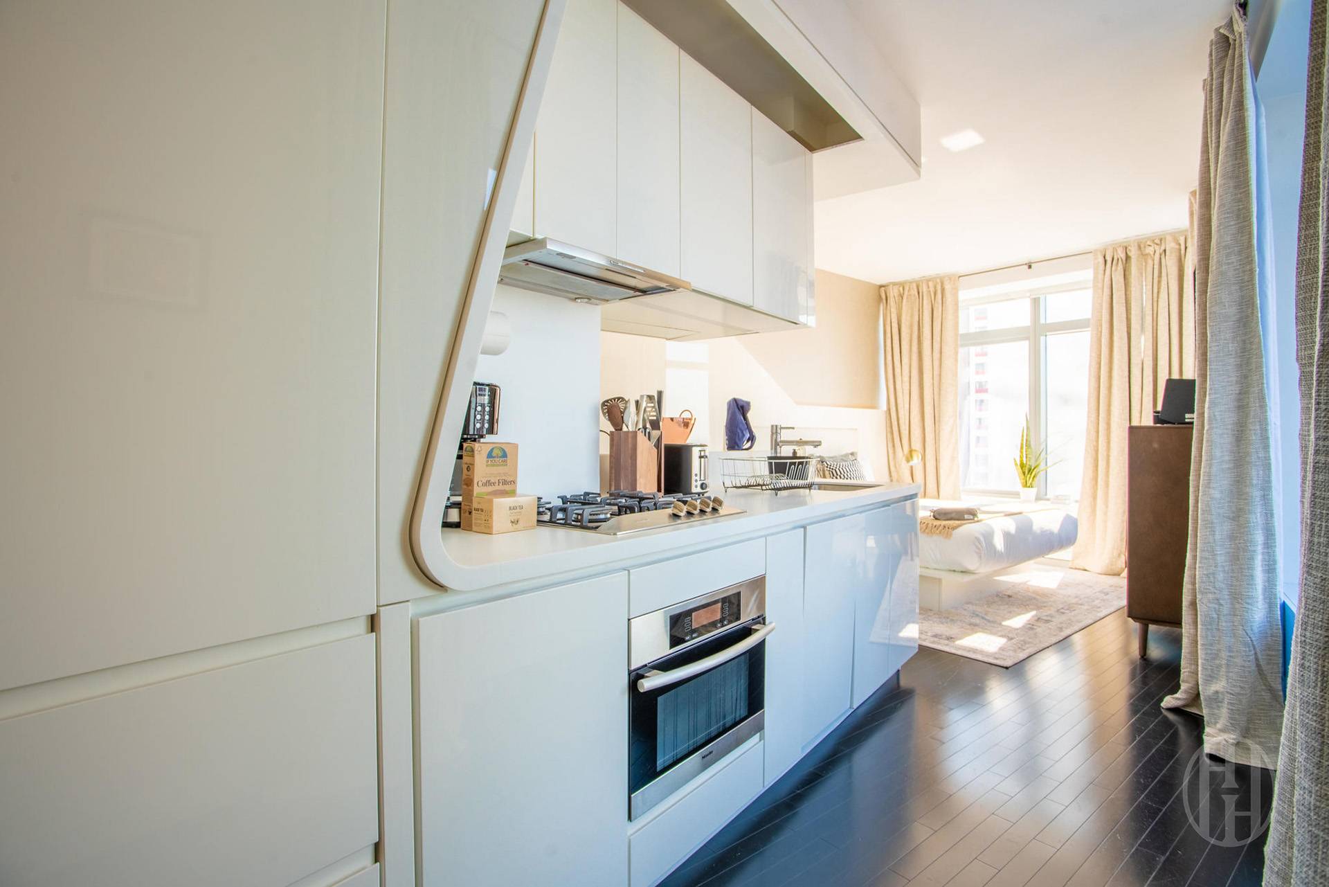 123 Washington Street 27/28/29