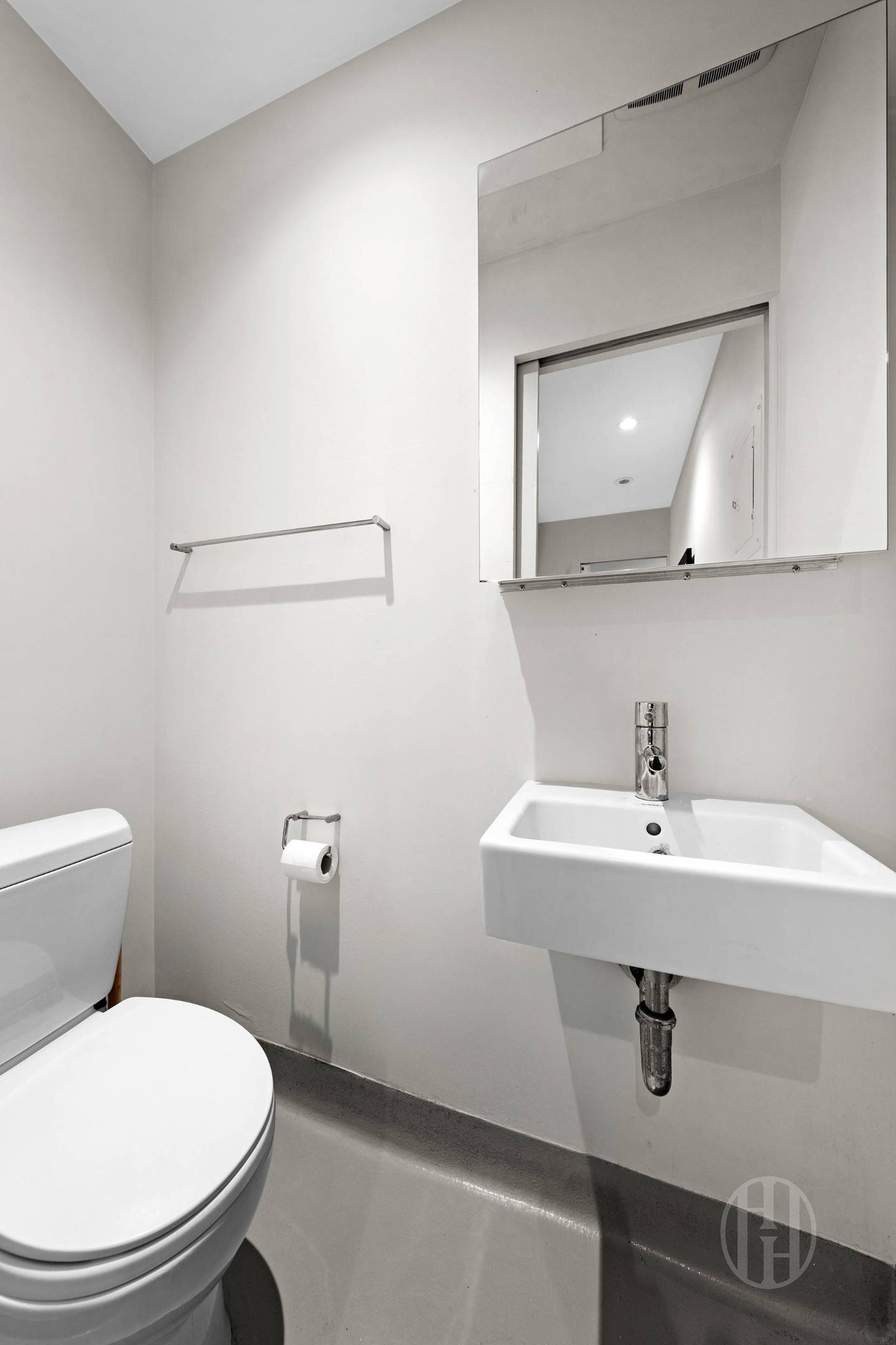 367 W 49th Street TH 1D