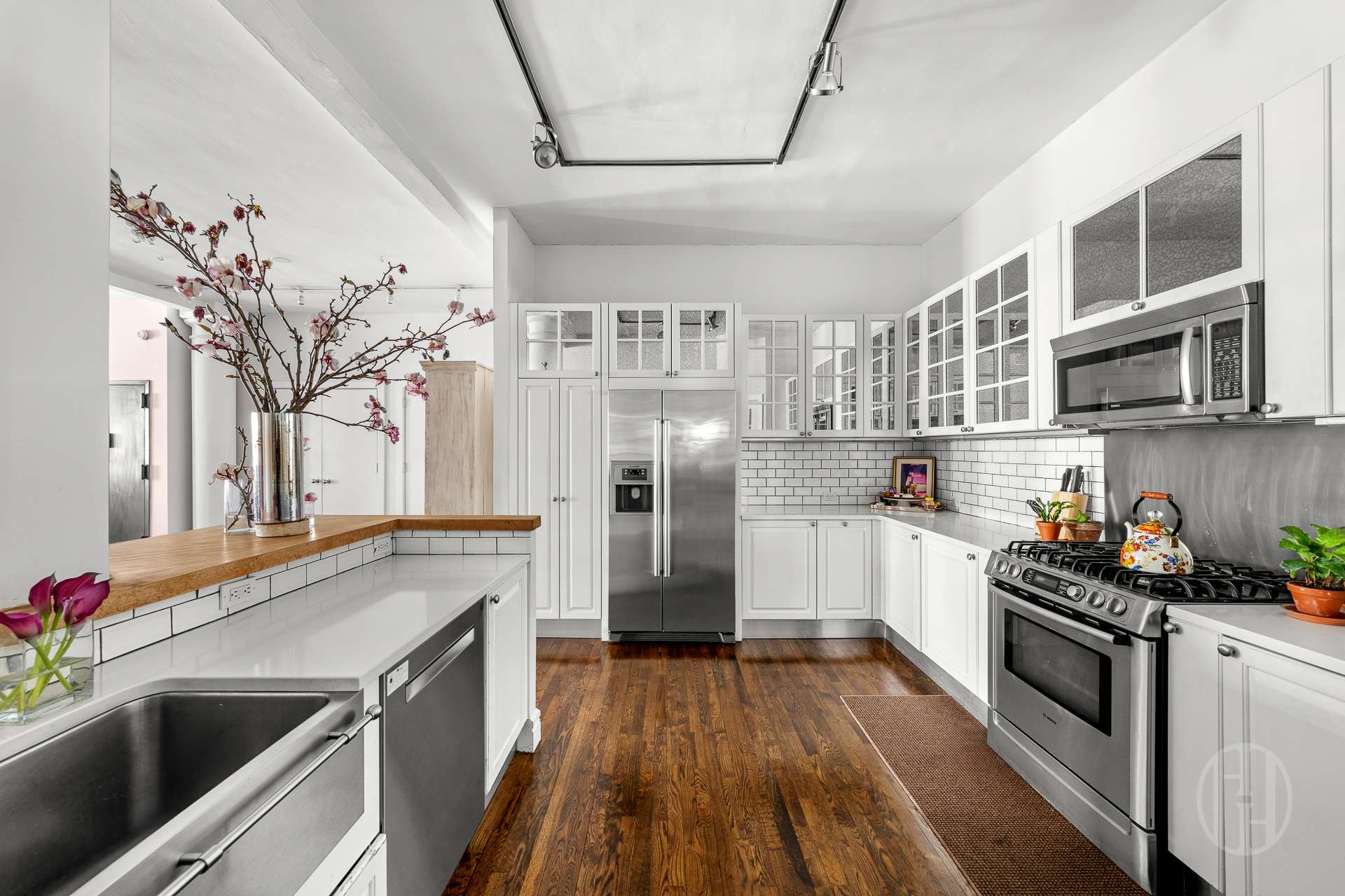 116 W 14th Street 8N