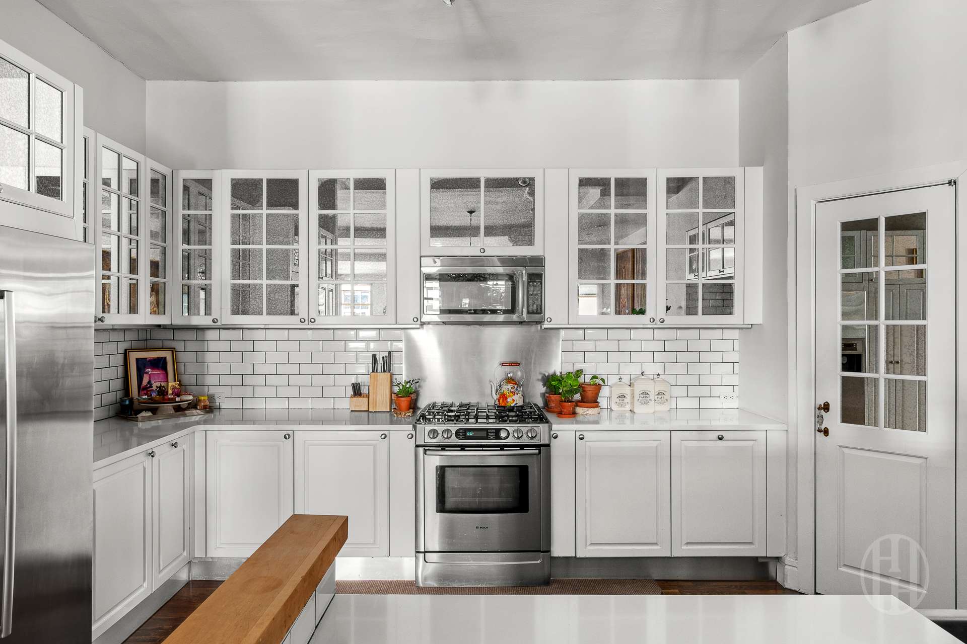 116 W 14th Street 8N