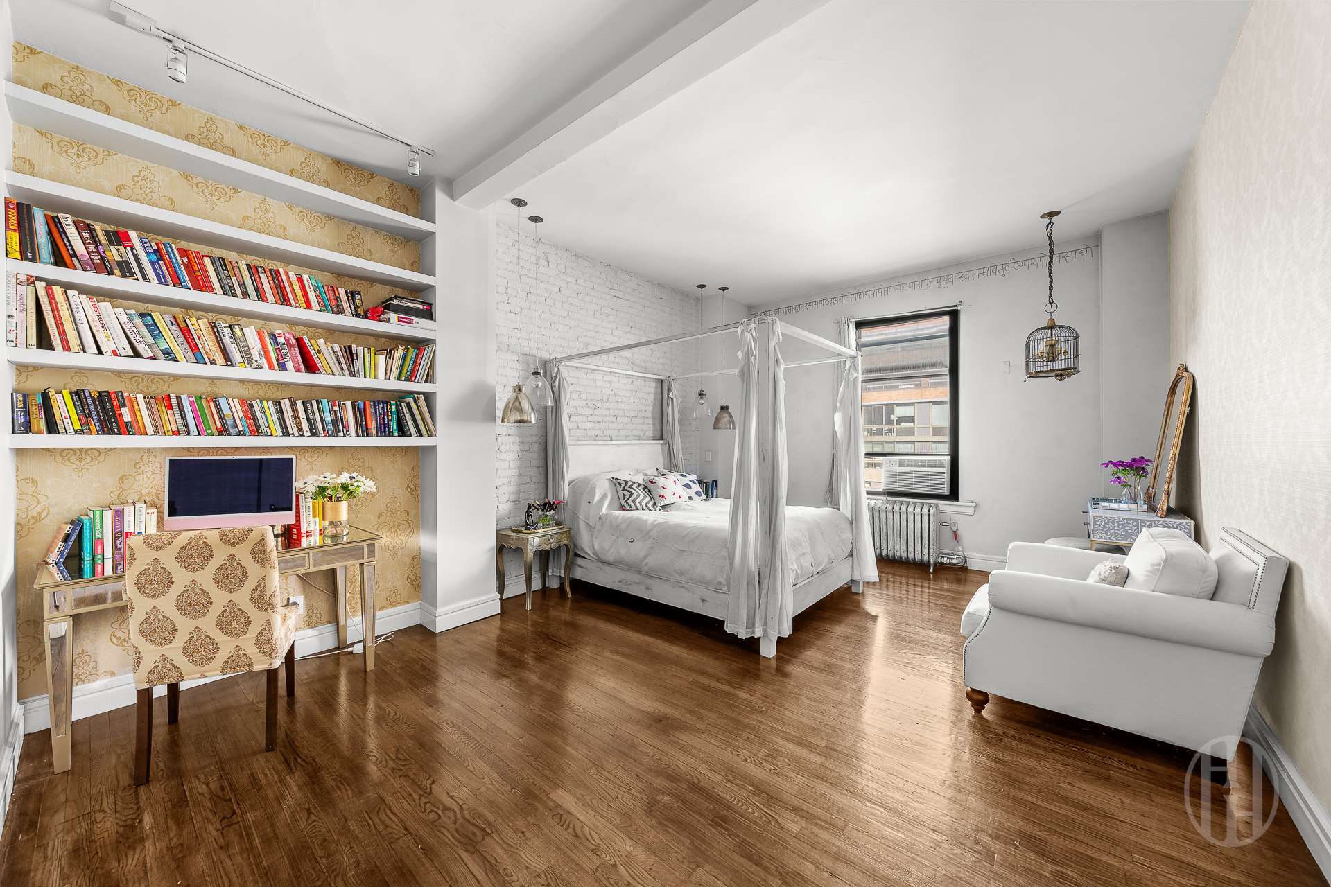 116 W 14th Street 8N
