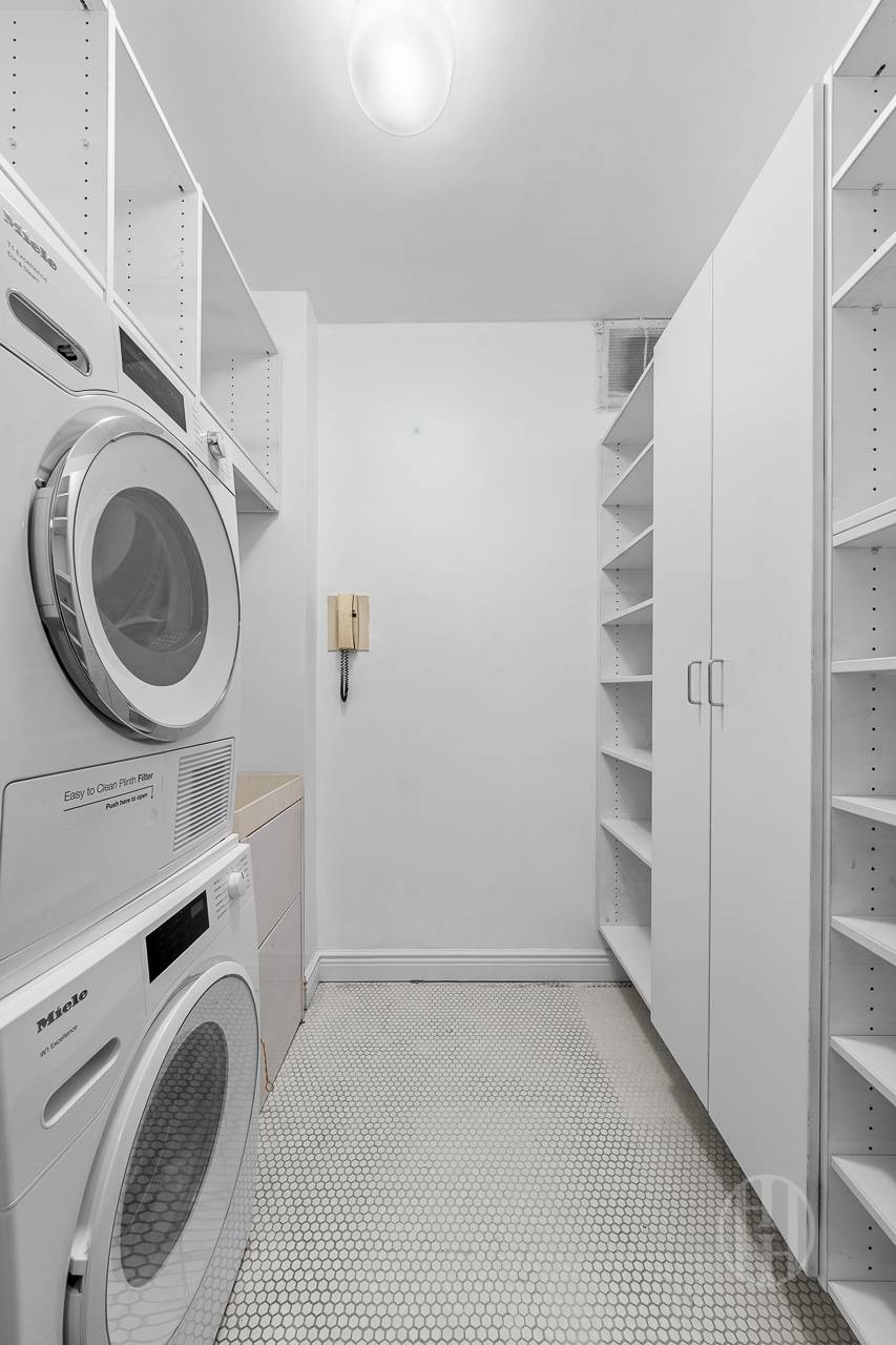 55 E End Avenue 16MN