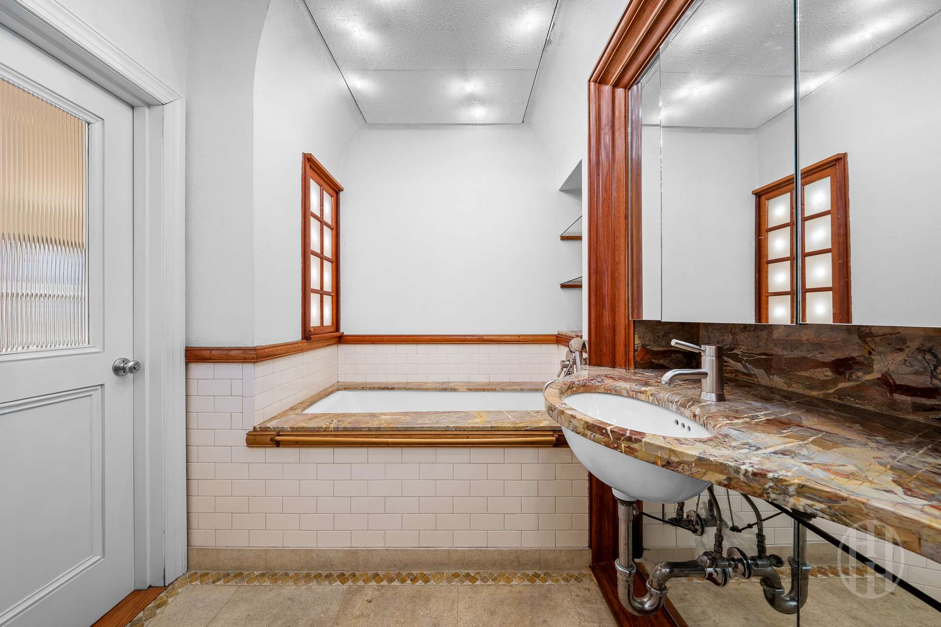 55 E End Avenue 16MN