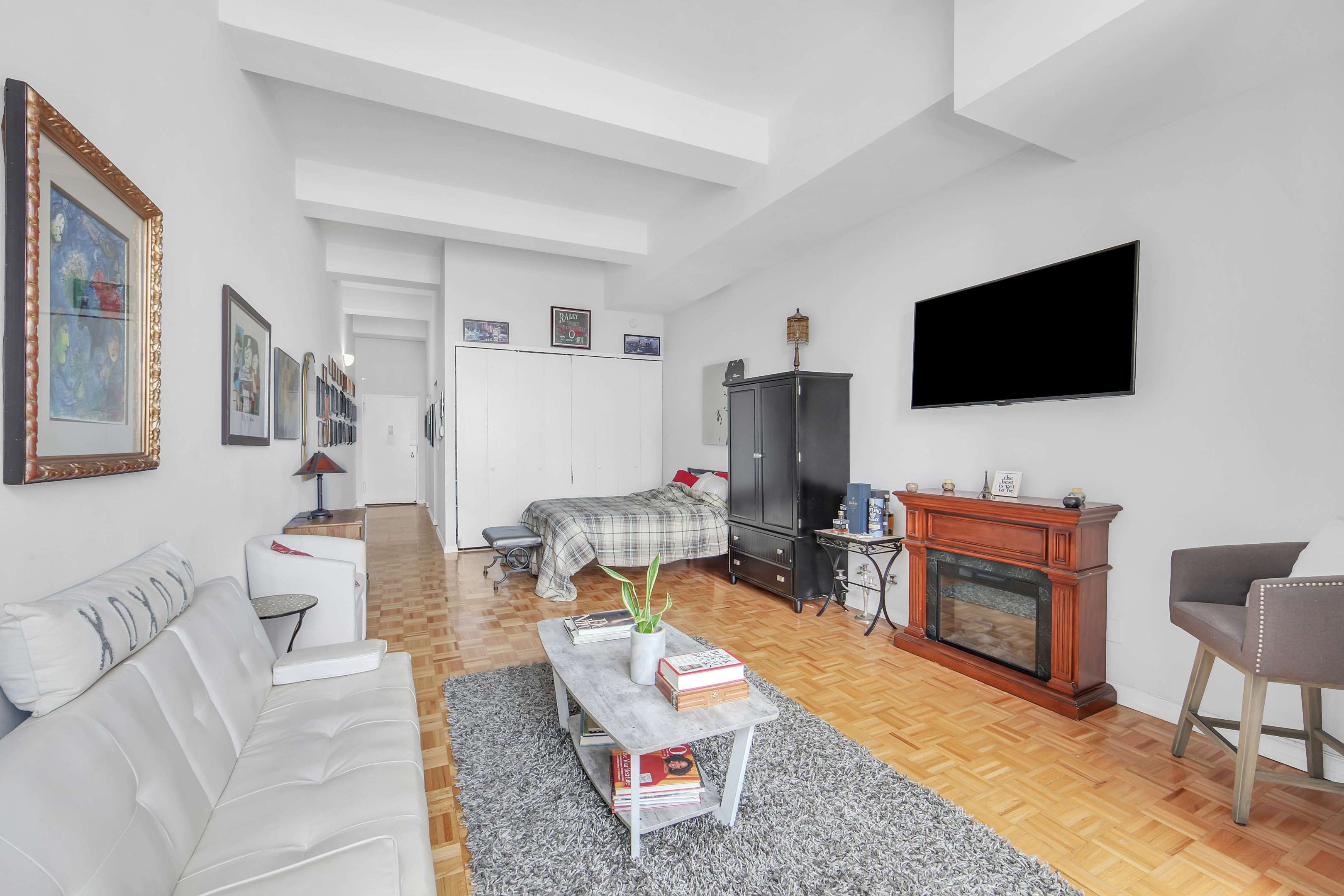 310 E 46th Street 21f