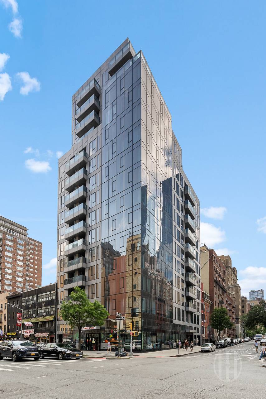 300 W 30th Street 4E