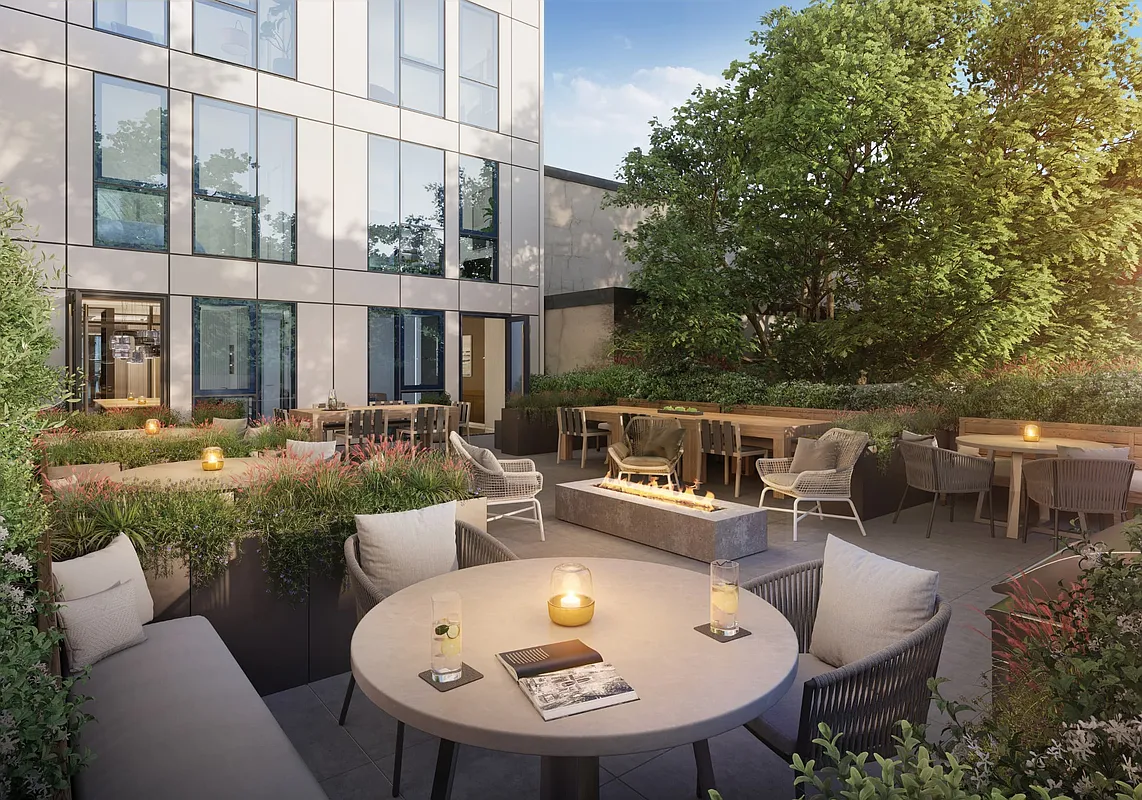 300 W 30th Street 4E