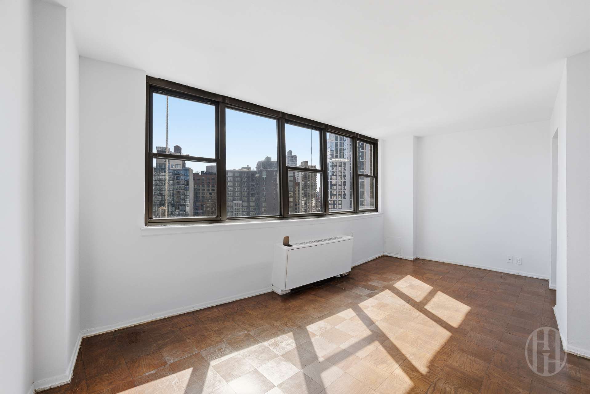 225 E 36th Street 19-D