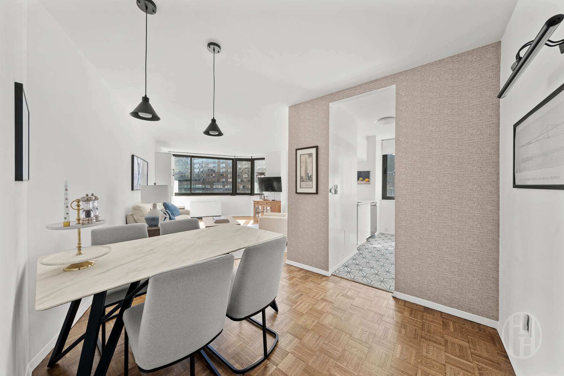 2000 Broadway 7H