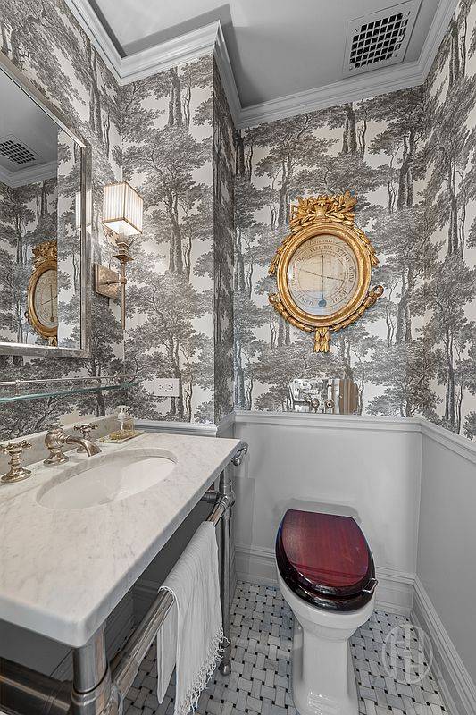 19 E 88th Street PHD