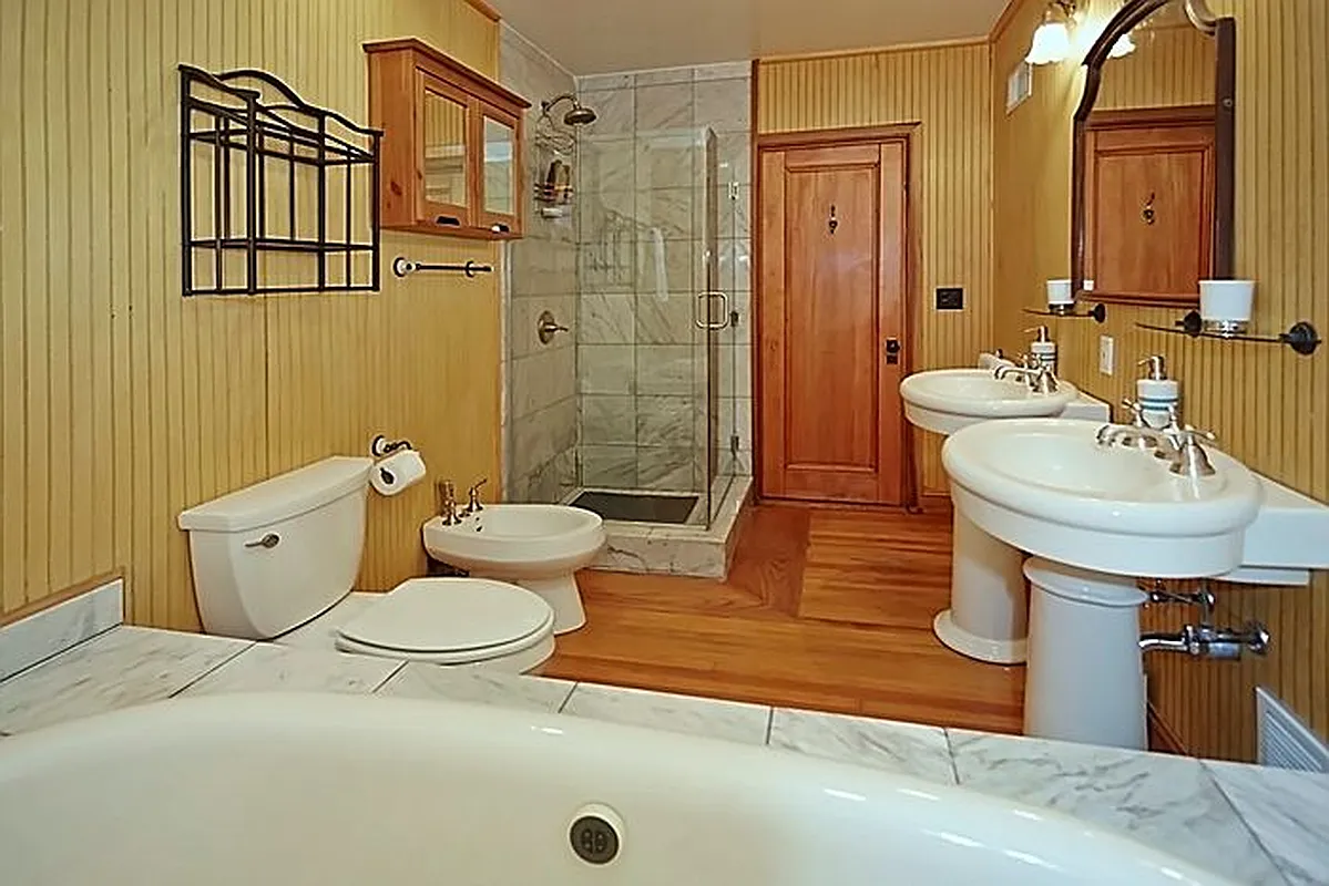105 W 118th Street