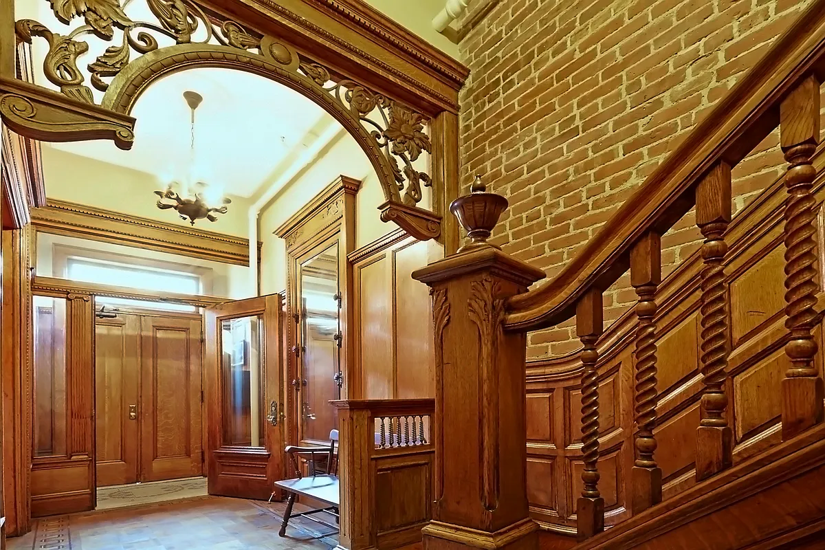 105 W 118th Street