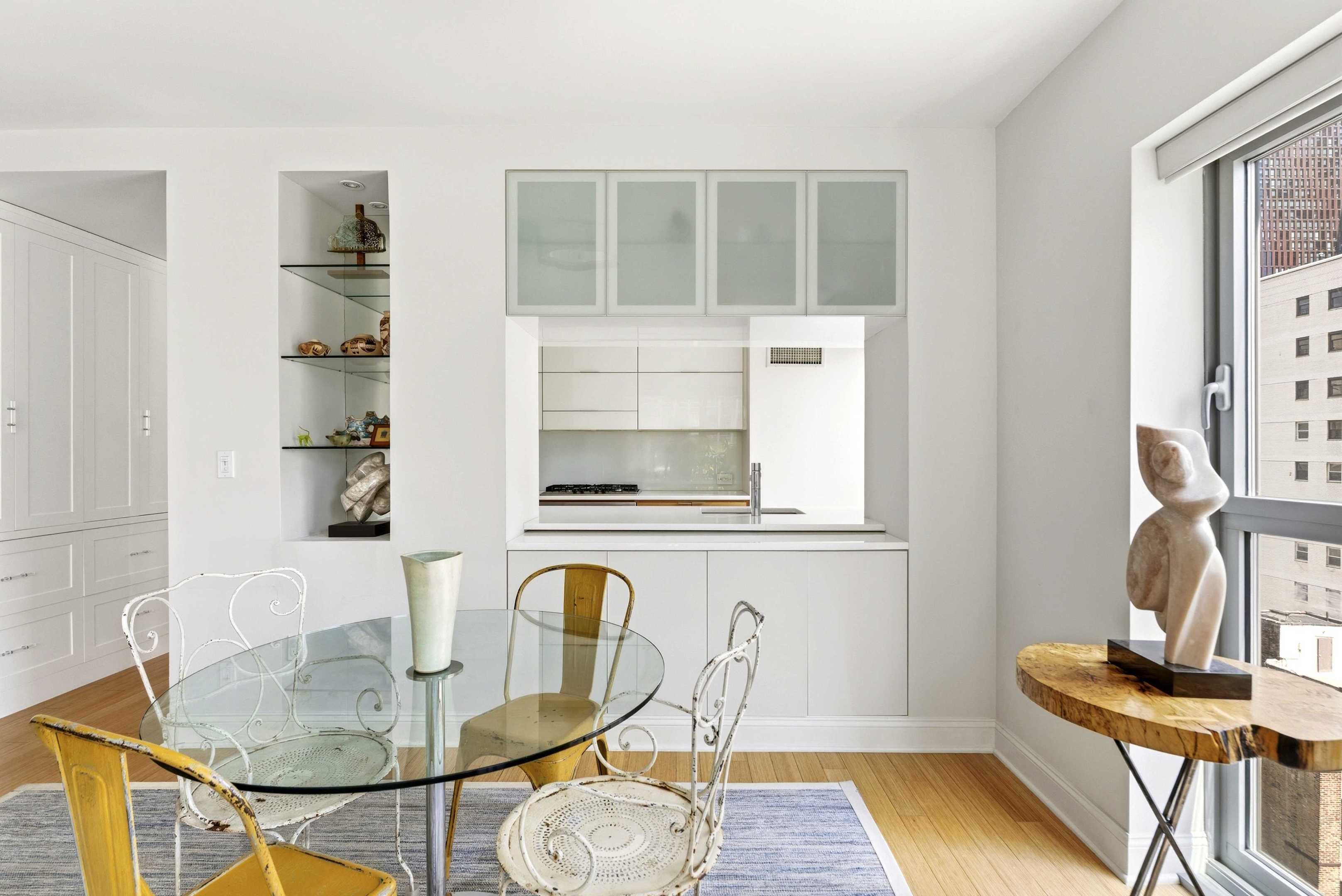 303 E 33rd Street 11E