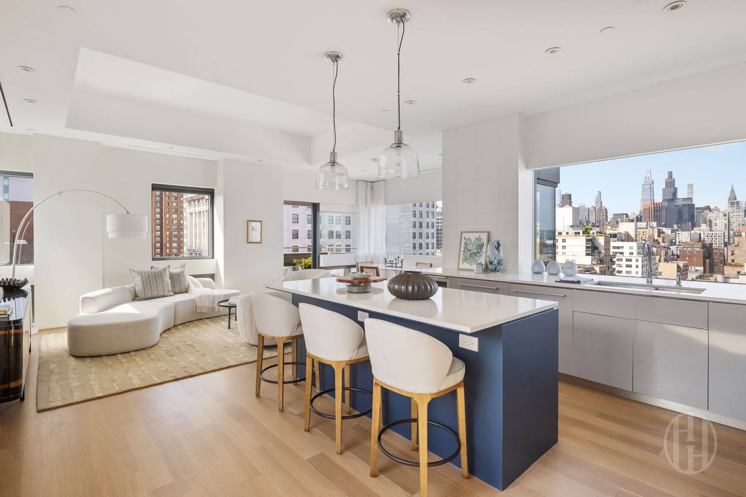 123 3rd Avenue PH17