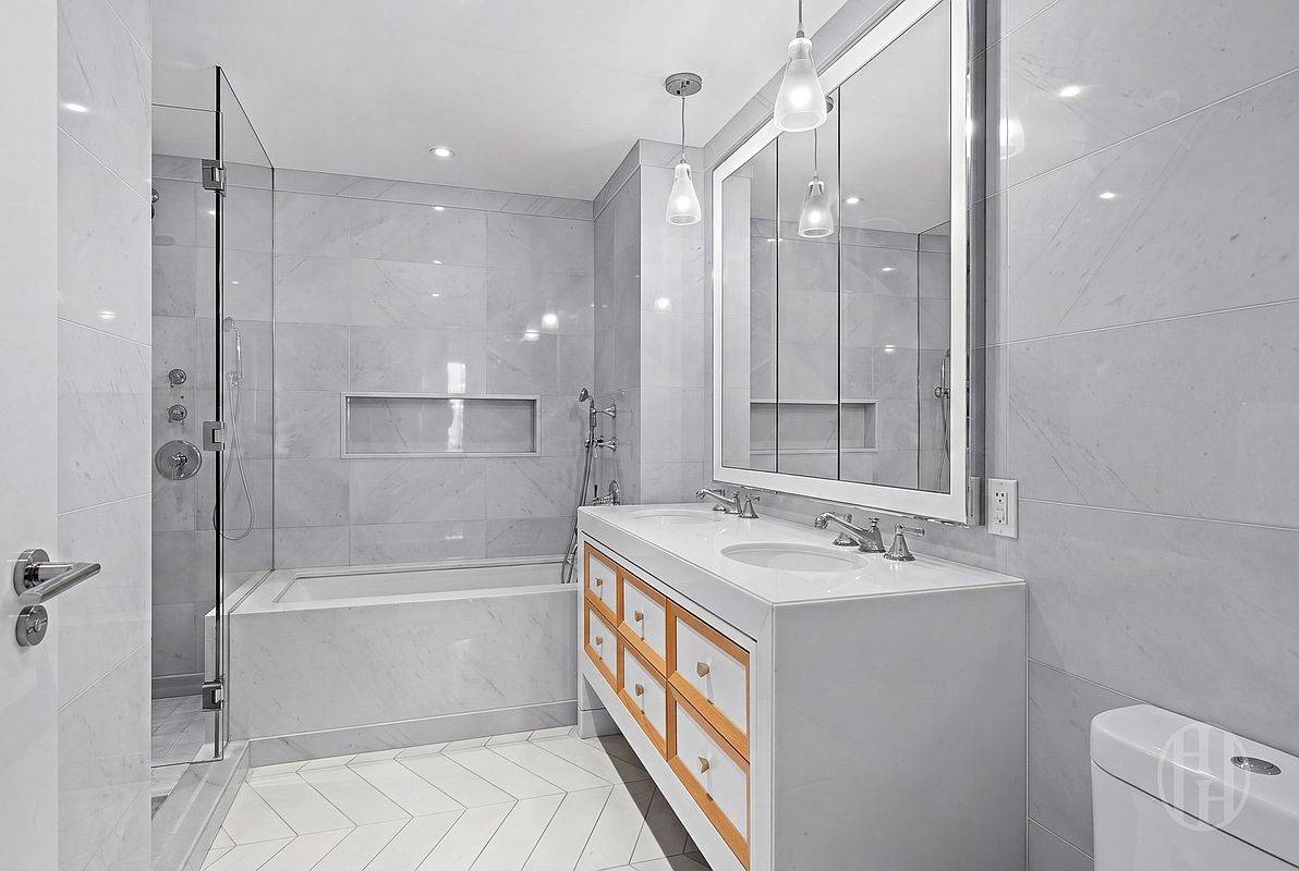 212 Warren Street 5N