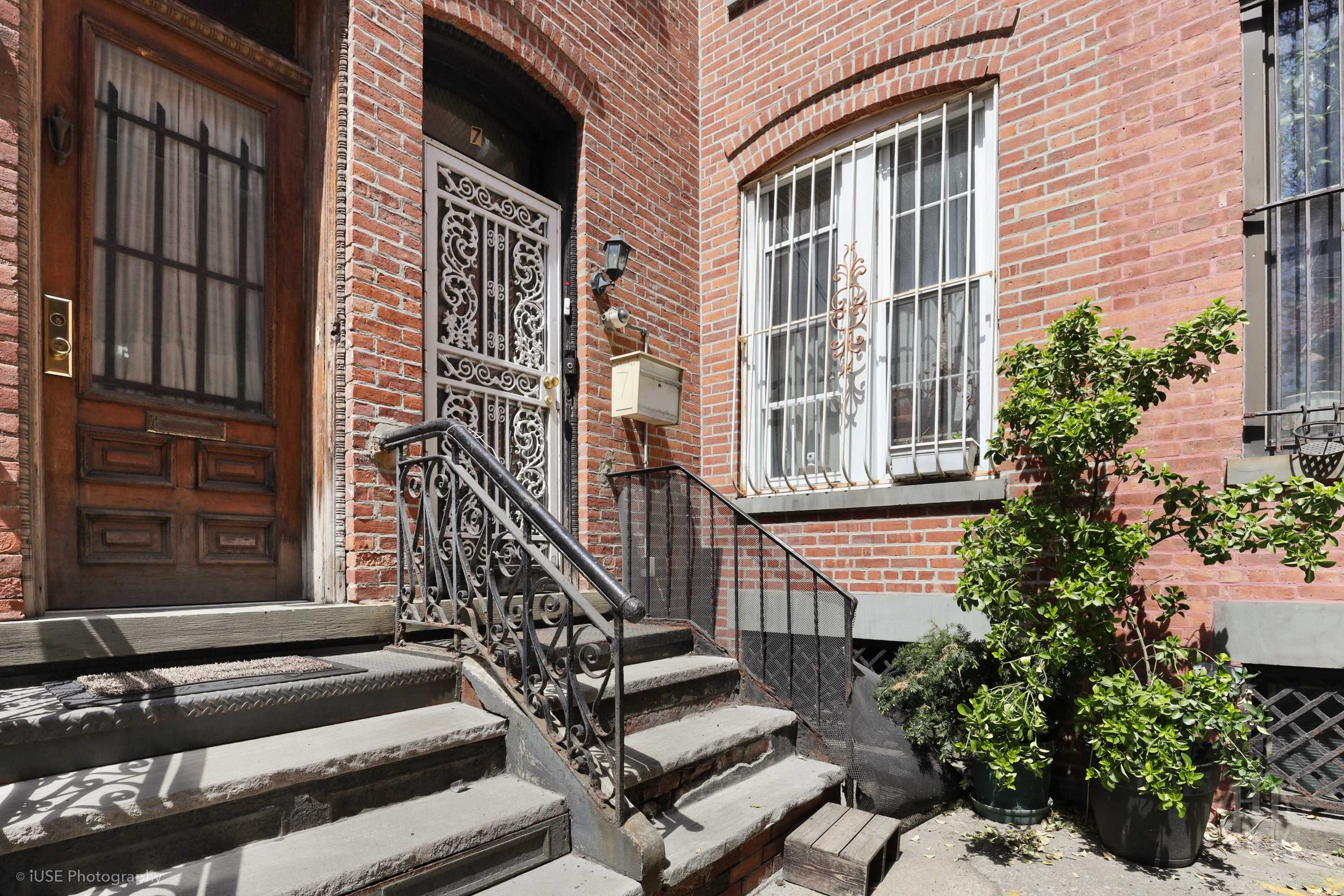 7 Sylvan Court 1TH