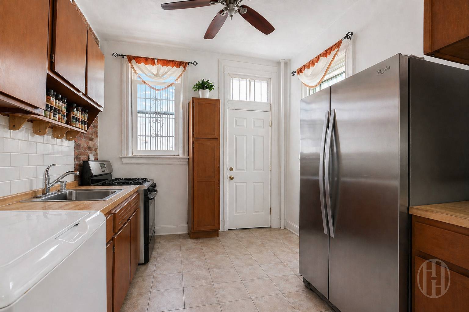 7 Sylvan Court 1TH