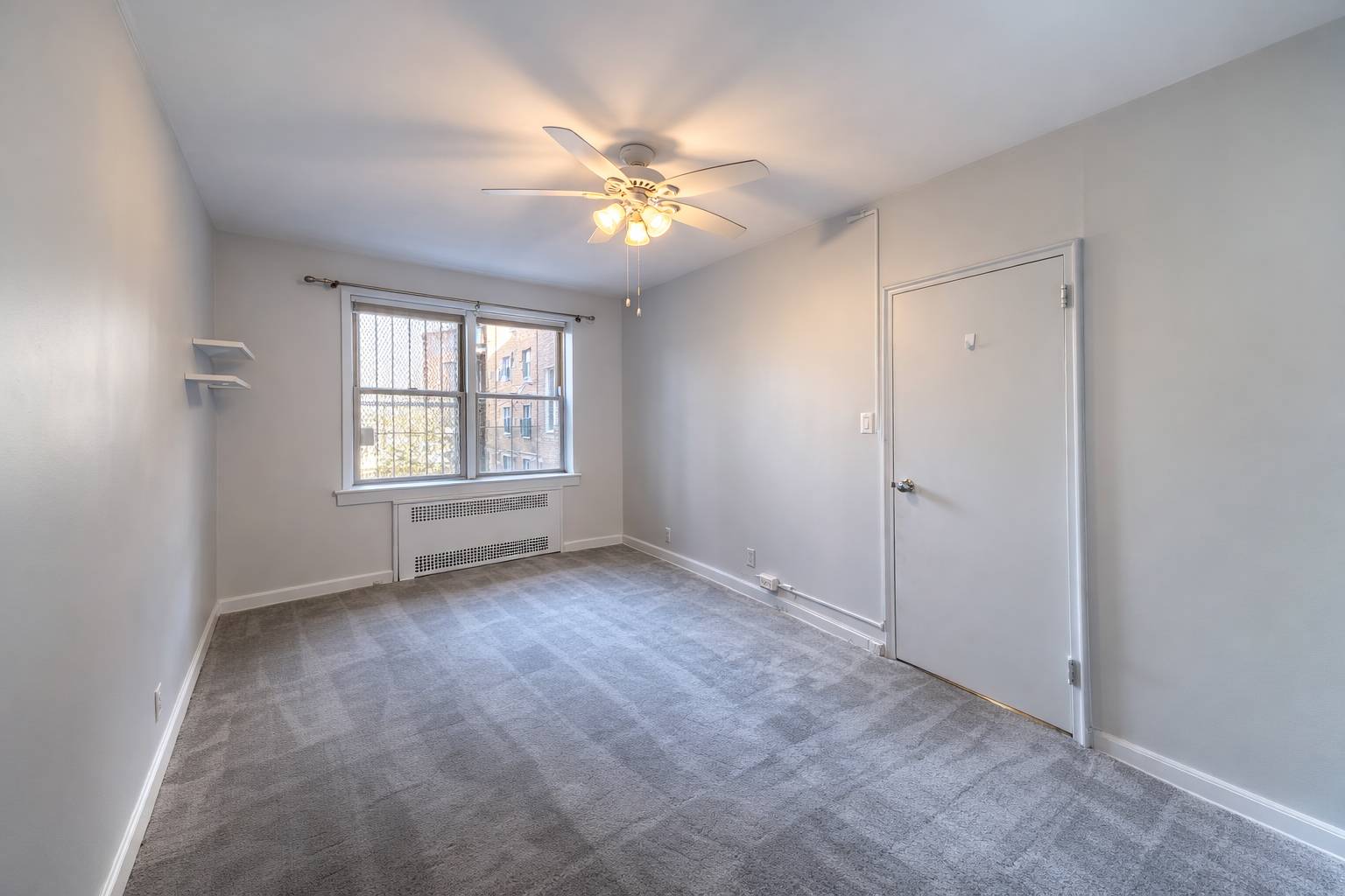 920 E 17th Street 212