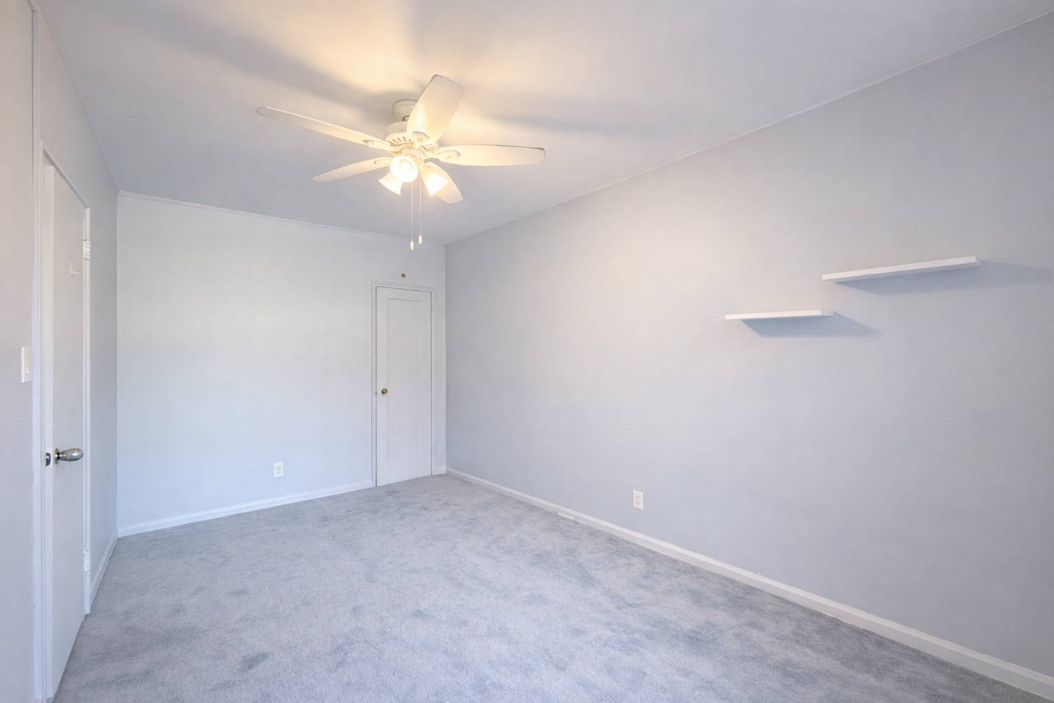 920 E 17th Street 212