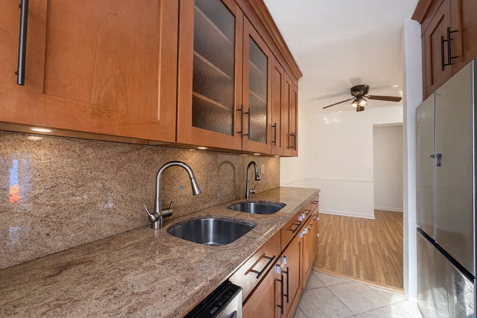 920 E 17th Street 212