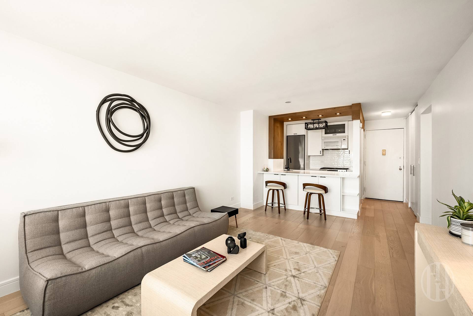 200 Rector Place 35C