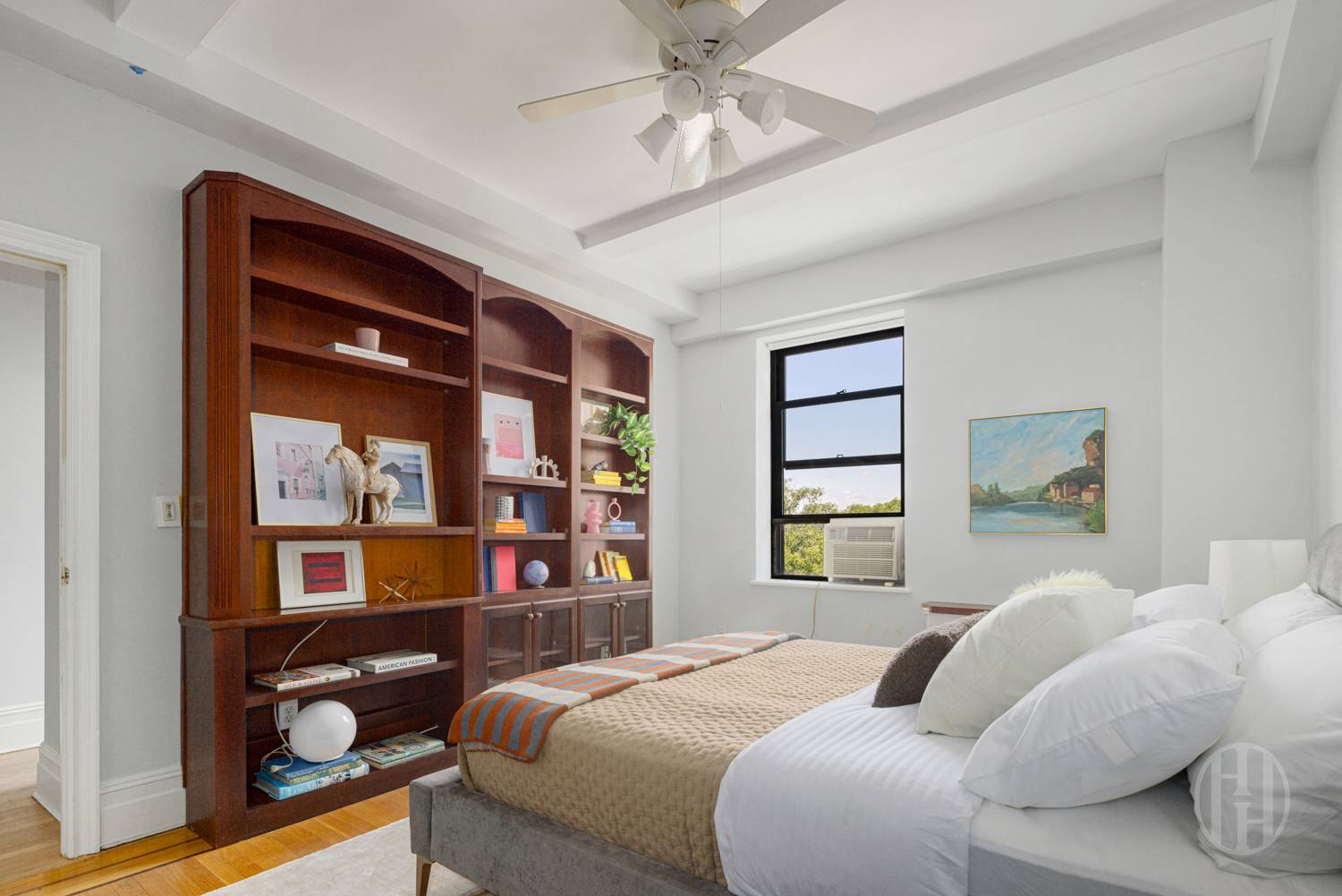 375 Riverside Drive 6B