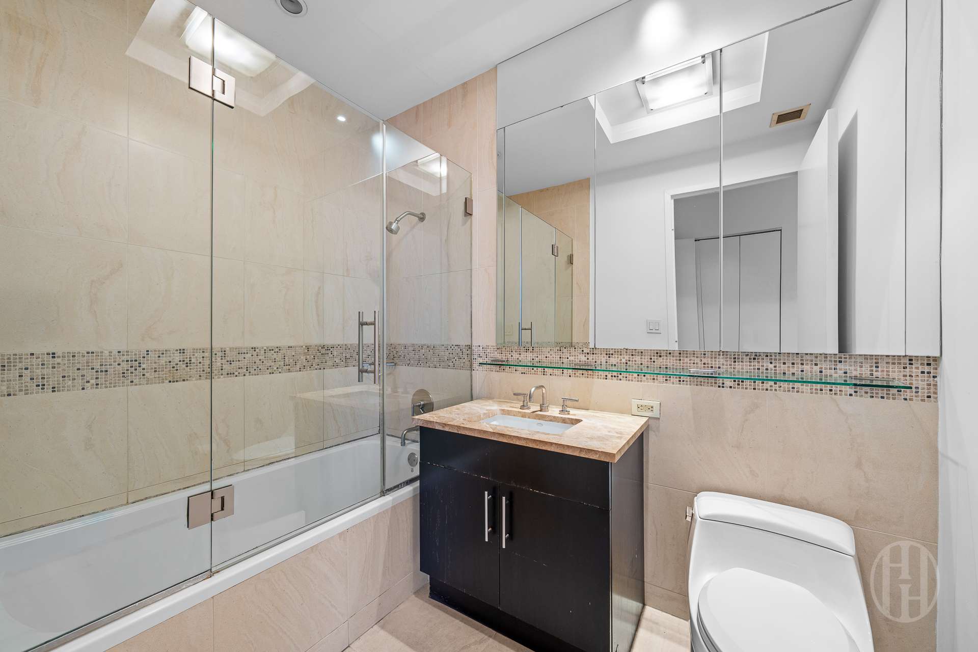 325 5th Avenue 20D