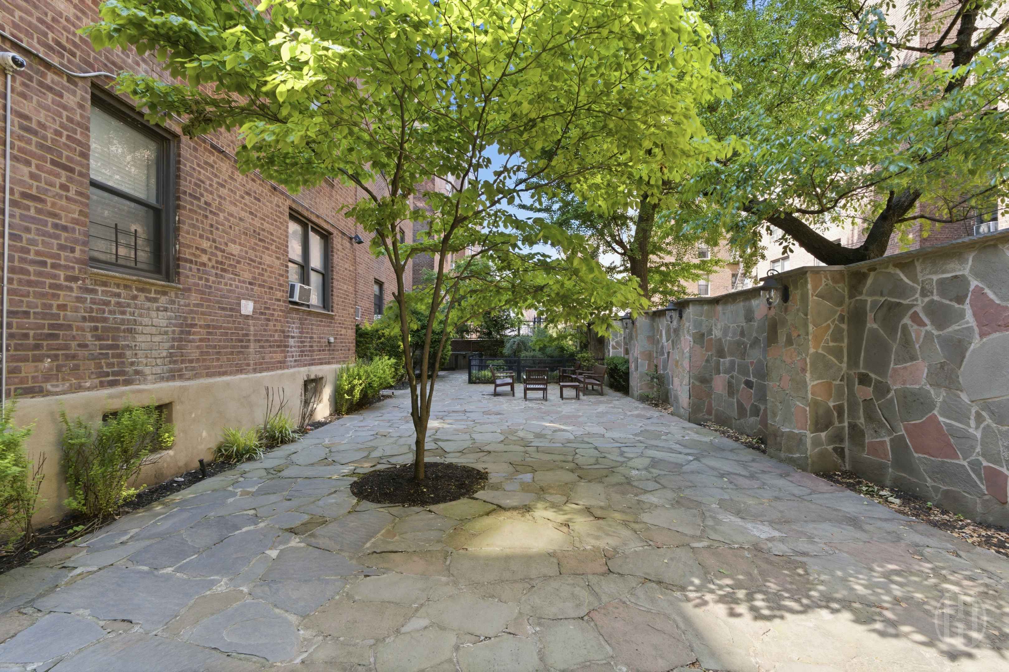 37-27 86th Street 6N