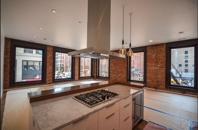 173 W Broadway 2/3