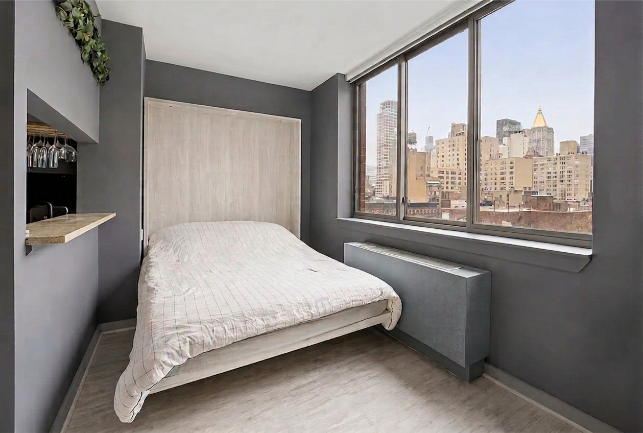 250 E 30th Street 8H
