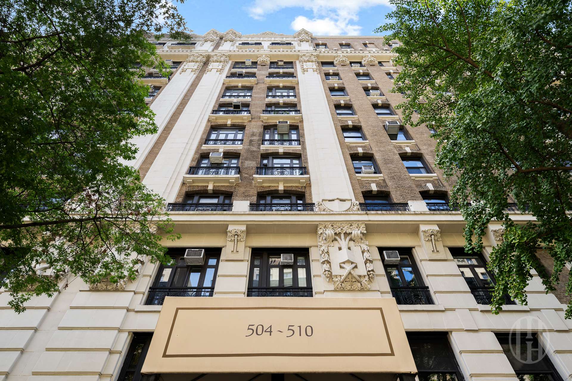 510 W 110th Street PH12D