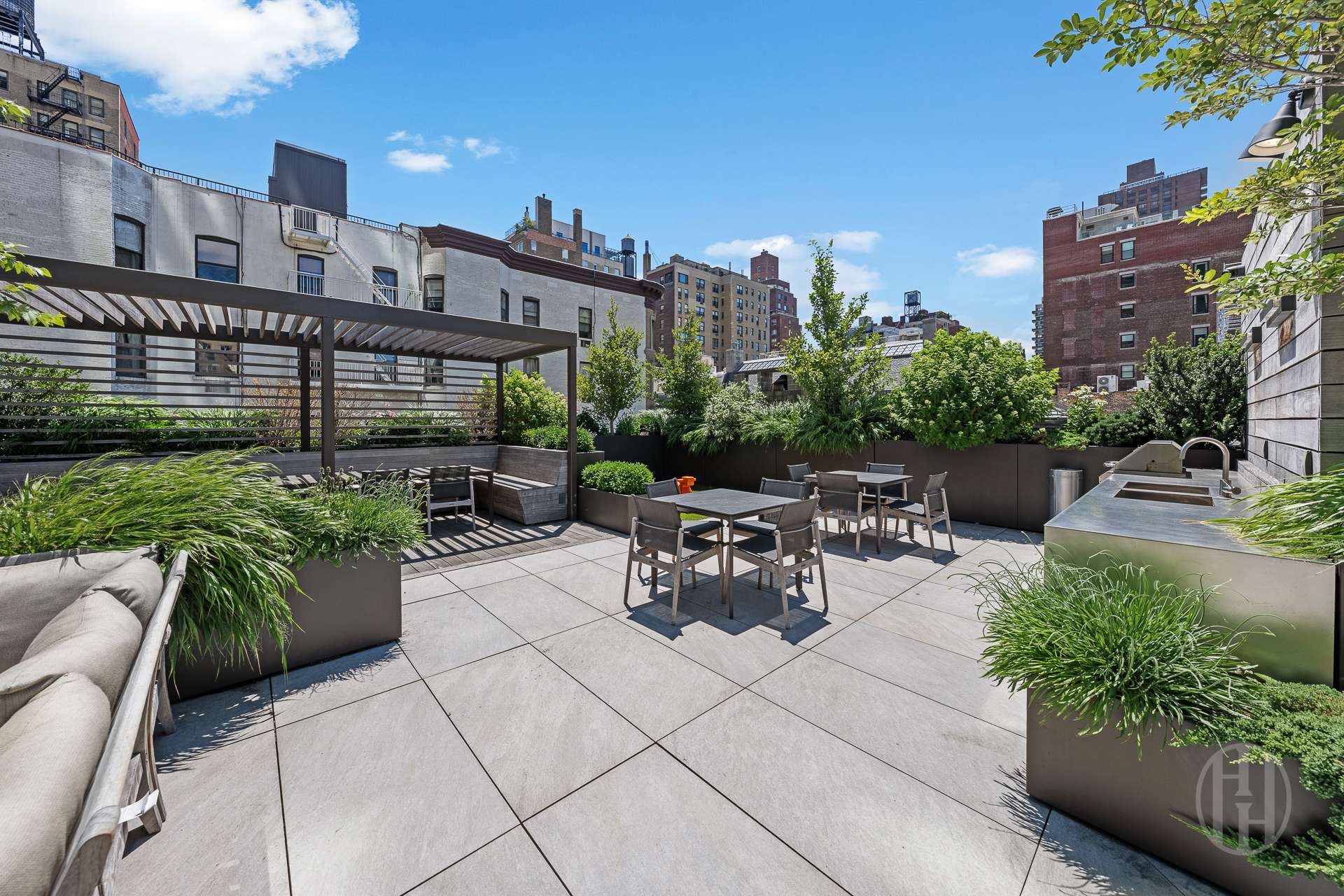 40 E 94th Street 4K