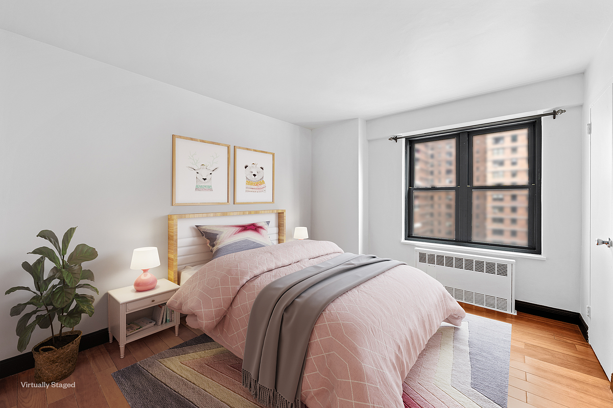 212 E Broadway G701