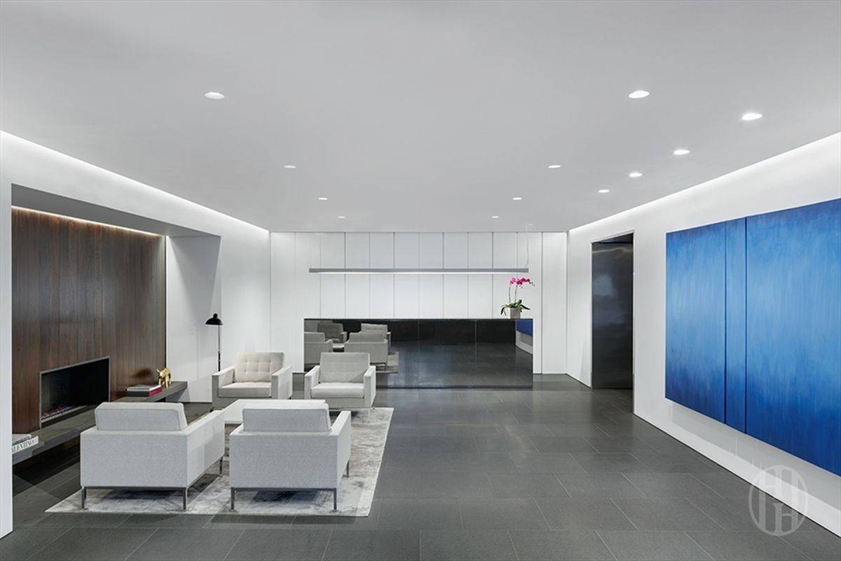200 E 62nd Street 22D