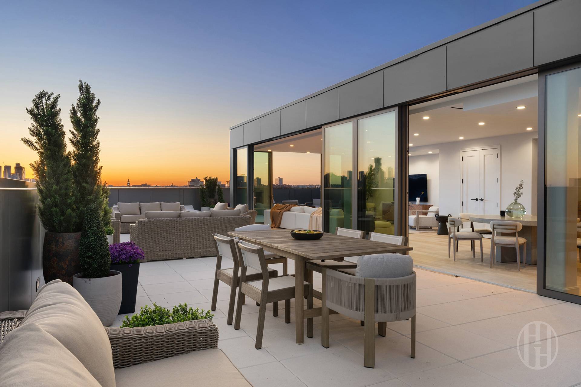 150 Barrow Street PENTHOUSE-1